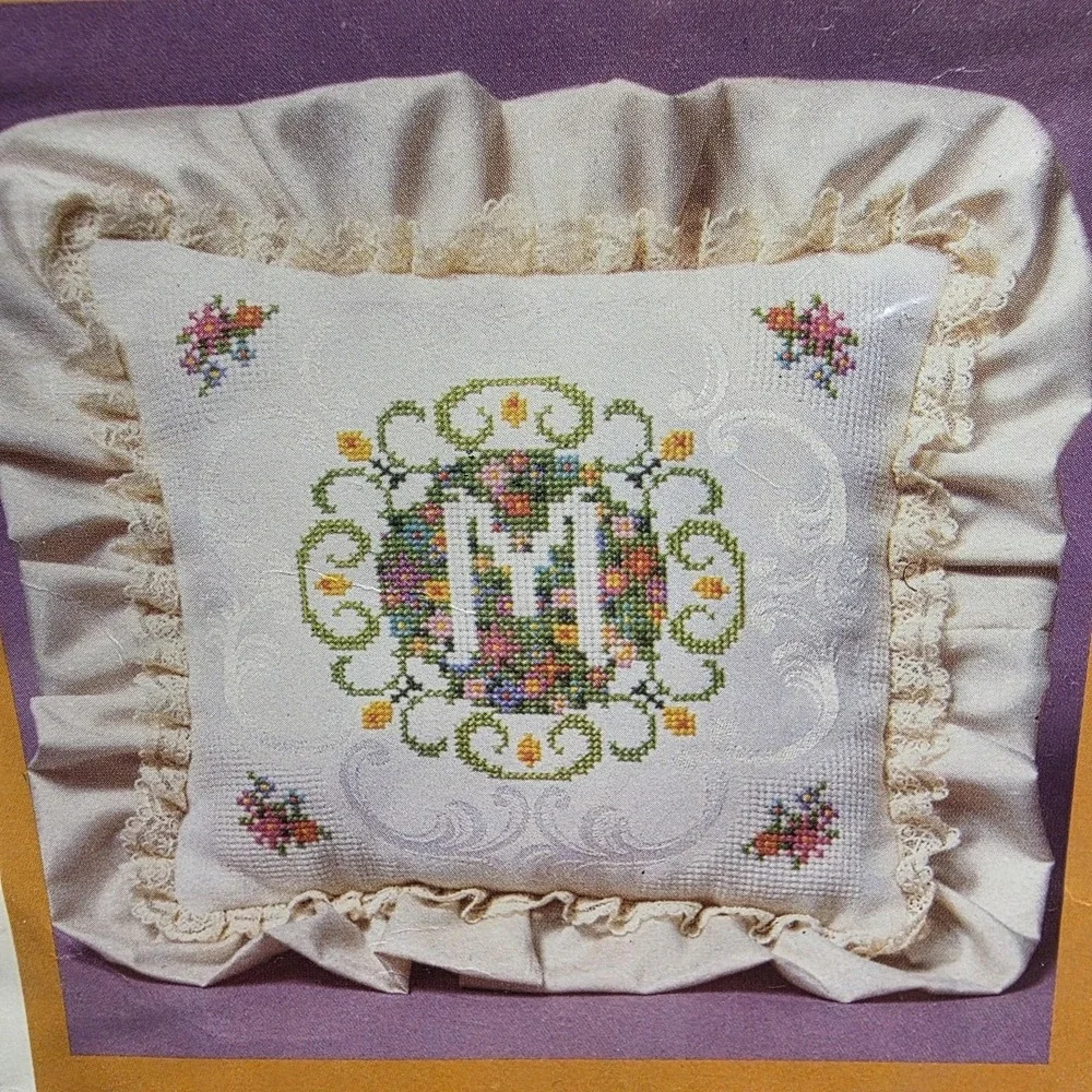 Vintage Creative Circle Springtime Initial Pillow‎ Cross Stitch Kit 0466